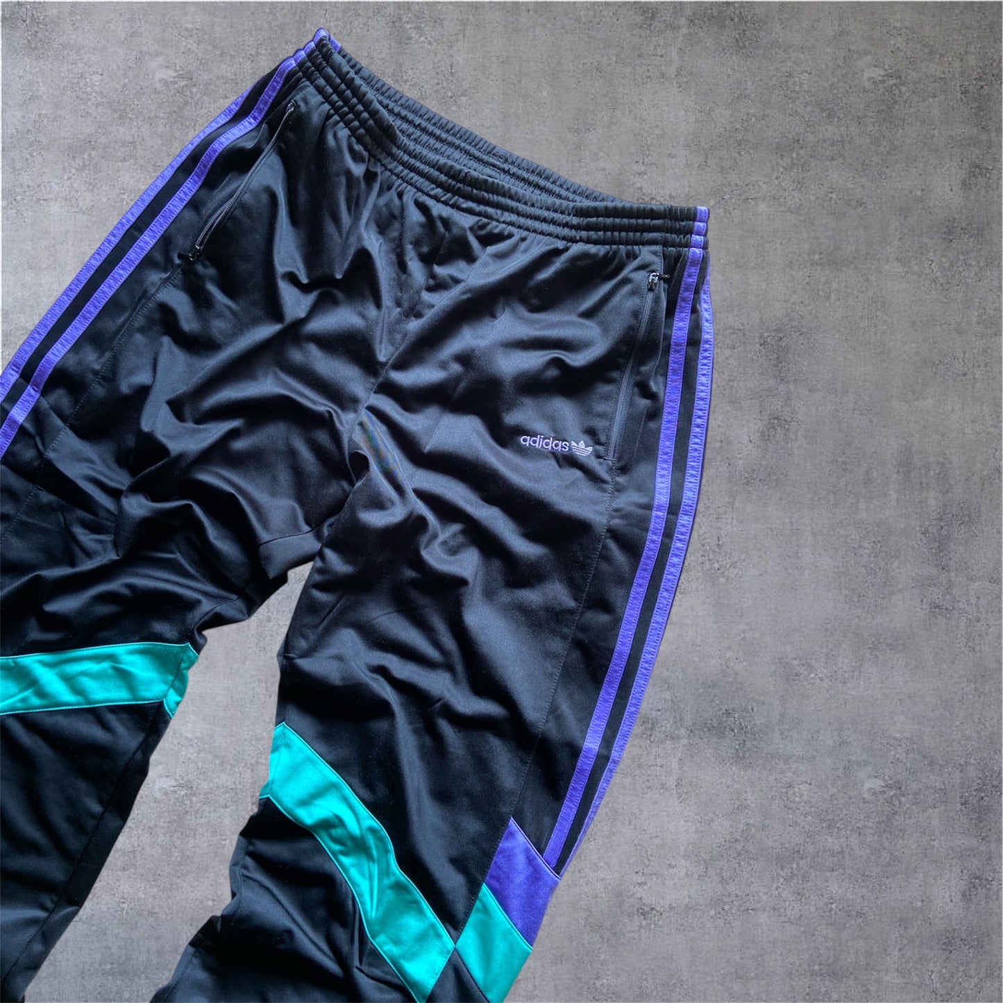 VINTAGE Adidas 90s Originals Tracksuit – Y2K Archive Edition - Gr. L