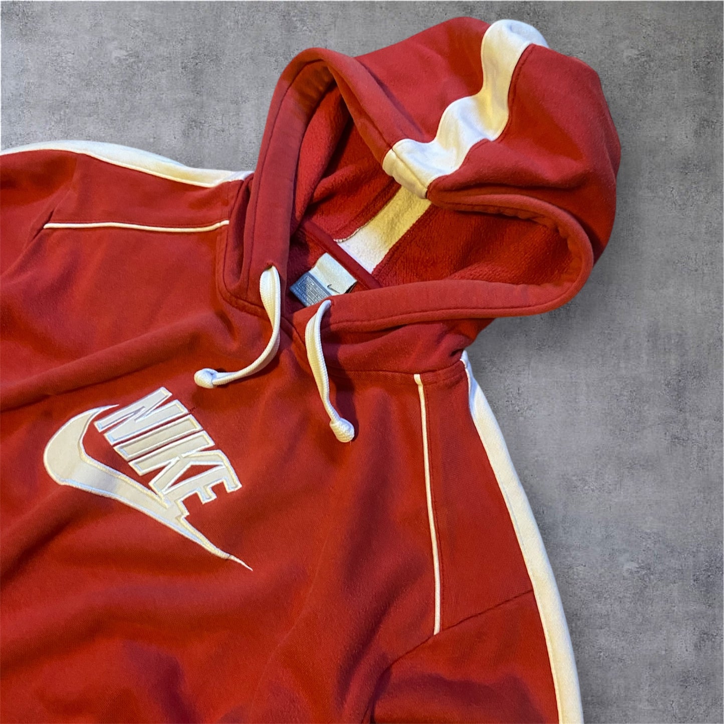 VINTAGE Nike 2000s Hoodie - Red - Gr. M