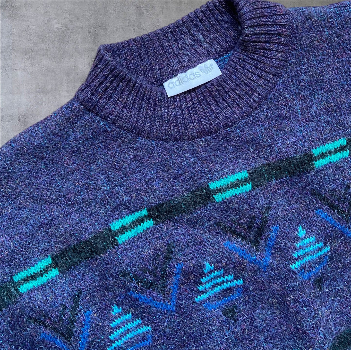 VINTAGE 90s Adidas Knit Sweater – Navy Blue – Trefoil Stick – Gr. S