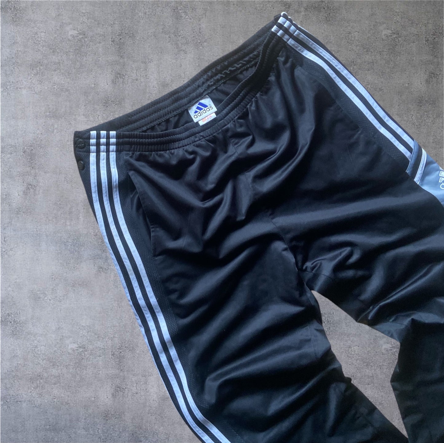 VINTAGE Adidas 90s Transformer Tracksuit – Abknöpfbare Ärmel – Gr. M – Schwarz/Weiß – 2-in-1