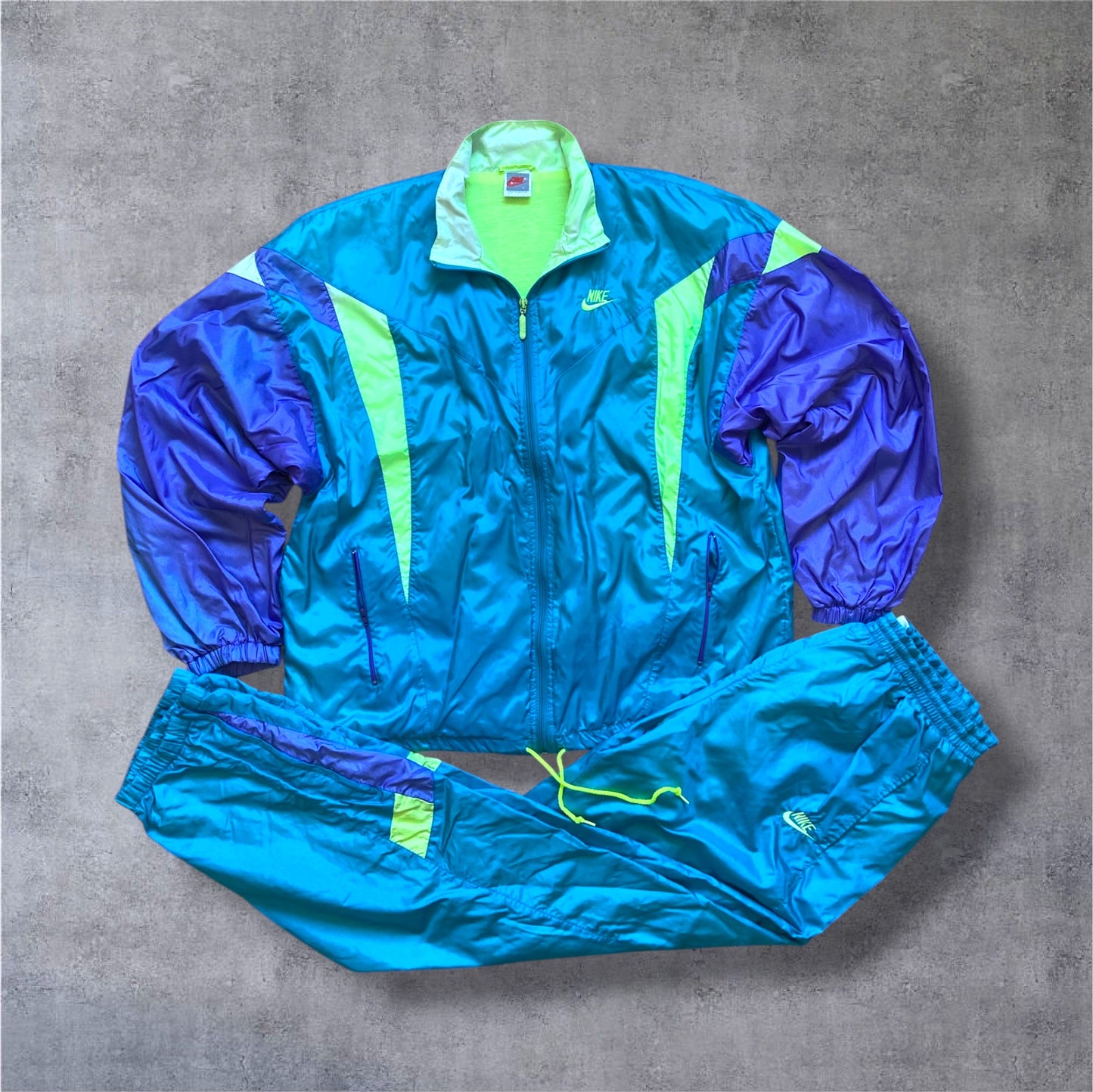 VINTAGE 90s Nike Orange Tag Tracksuit – Full Set – Neon Türkis/Volt/Violett – Gr. L