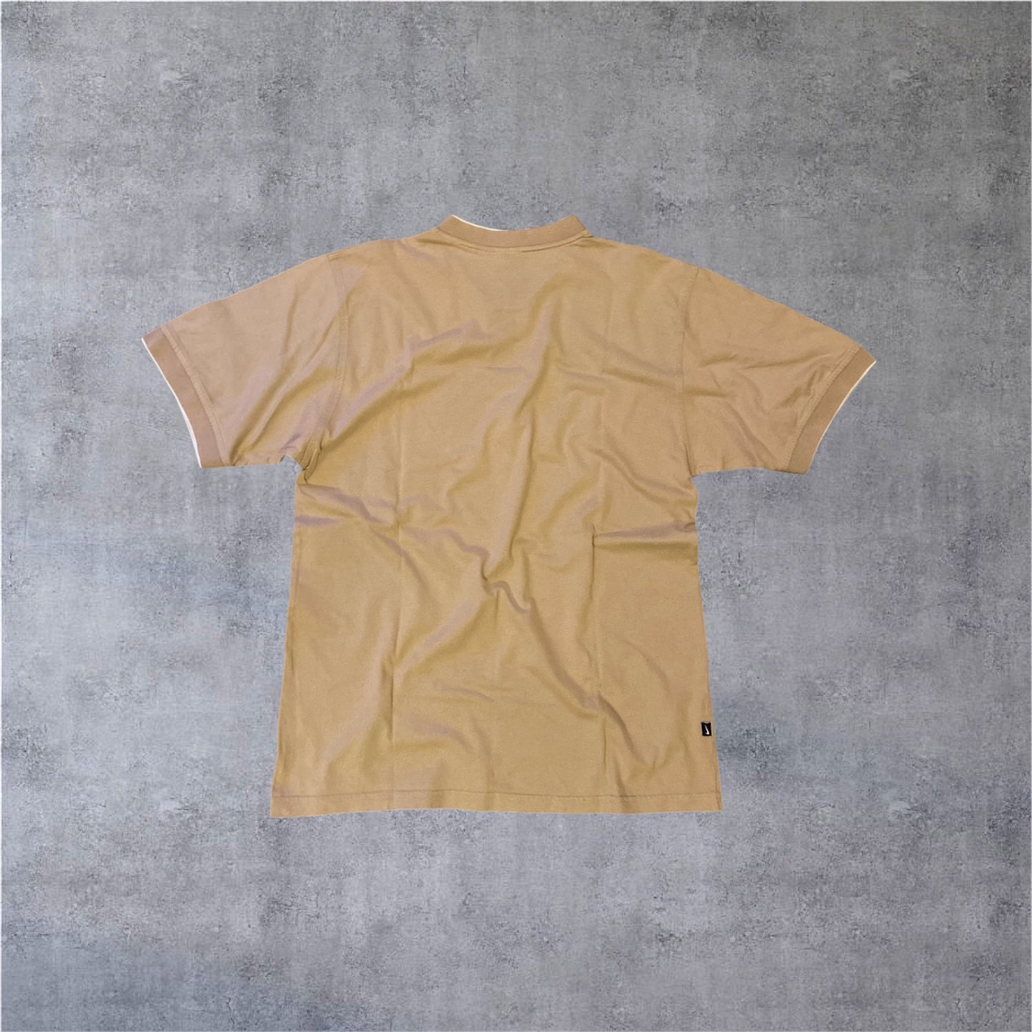 VINTAGE Nike 90s V-Neck Shirt - Sand - Gr. L