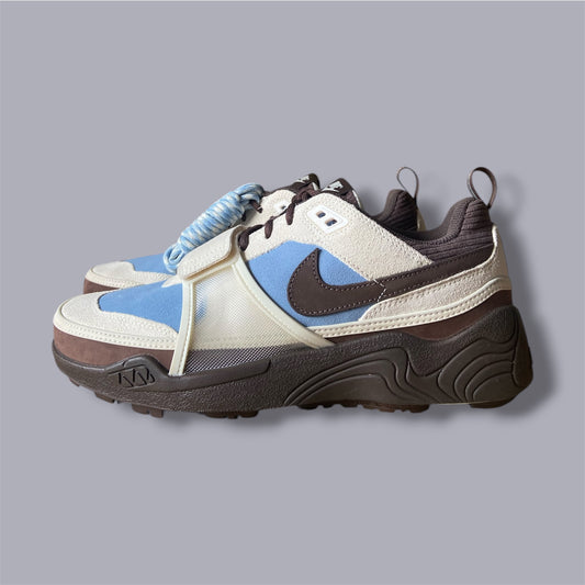 Nike Air Zoom Field Jaxx x Travis Scott „Sail/Light Blue“ – EU 43 / US 9.5