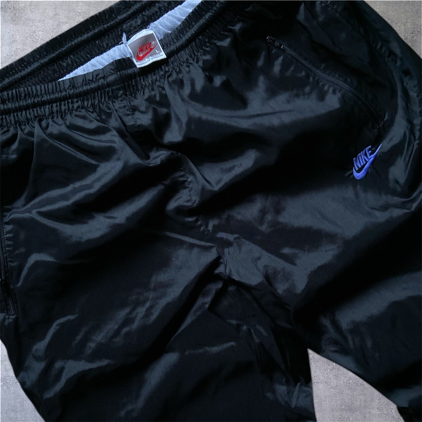 VINTAGE Nike 90s Tracksuit – Grey Tag – Black/Purple/Red – Gr. L
