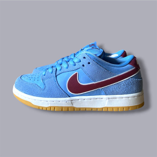 Nike SB Dunk Low „Philadelphia Phillies“ – EU 40 / US 7
