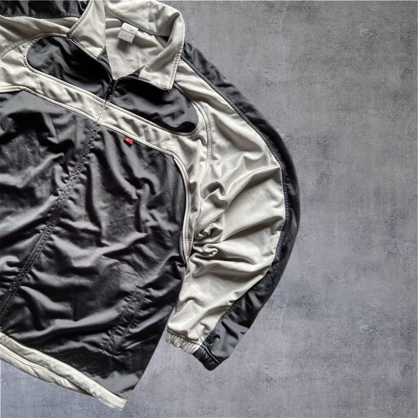 VINTAGE Nike 2000s Tracksuit – Silver Tag – Grey Shades – XXL