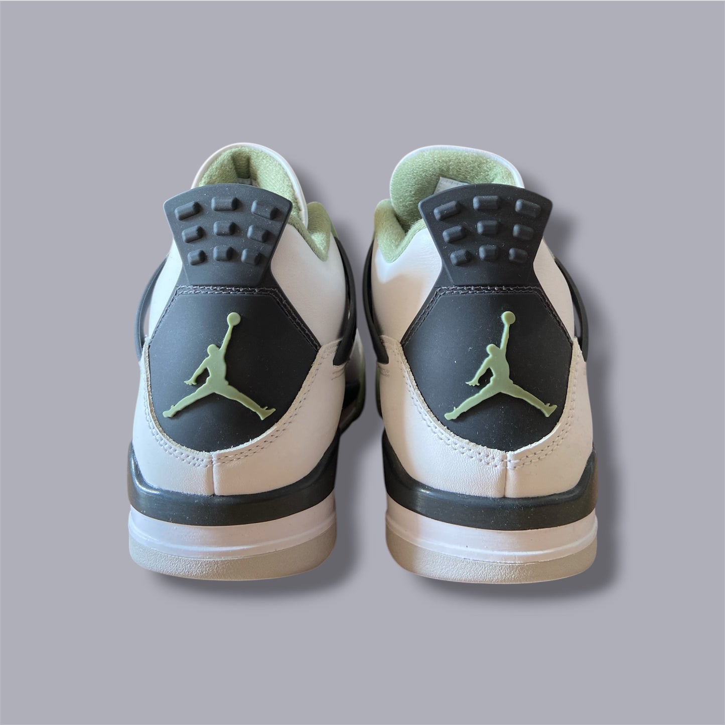 Nike Air Jordan 4 Retro „Seafoam“ (Oil Green) – EU 43 / US 11 (W)
