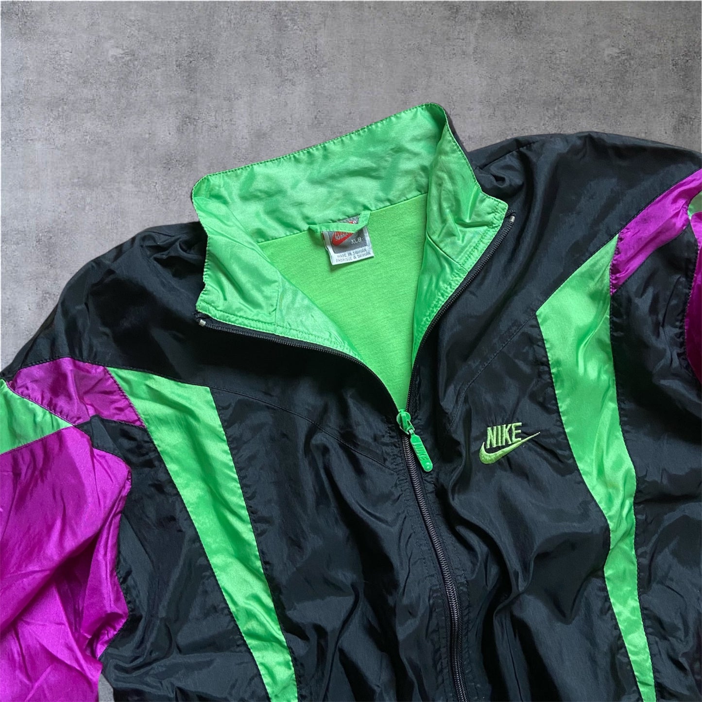 VINTAGE Nike 90s Trackjacket - Black/Purple/Green - Gr. S