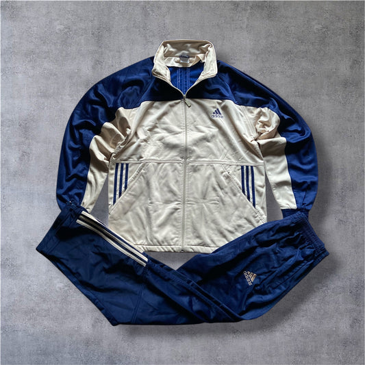 VINTAGE Adidas 90s Tracksuit – Creme & Navy – Gr. XL