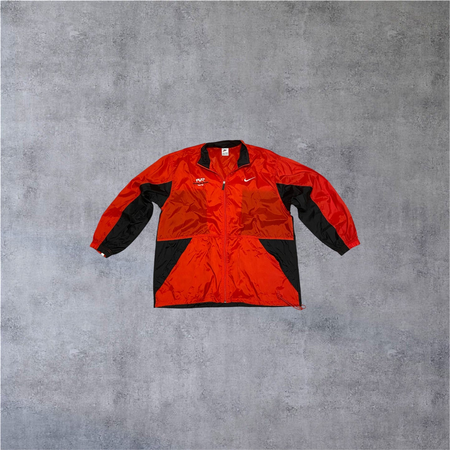 VINTAGE Nike x PUR 90s Tour Edition Windbreaker - Black/Red - Gr. M