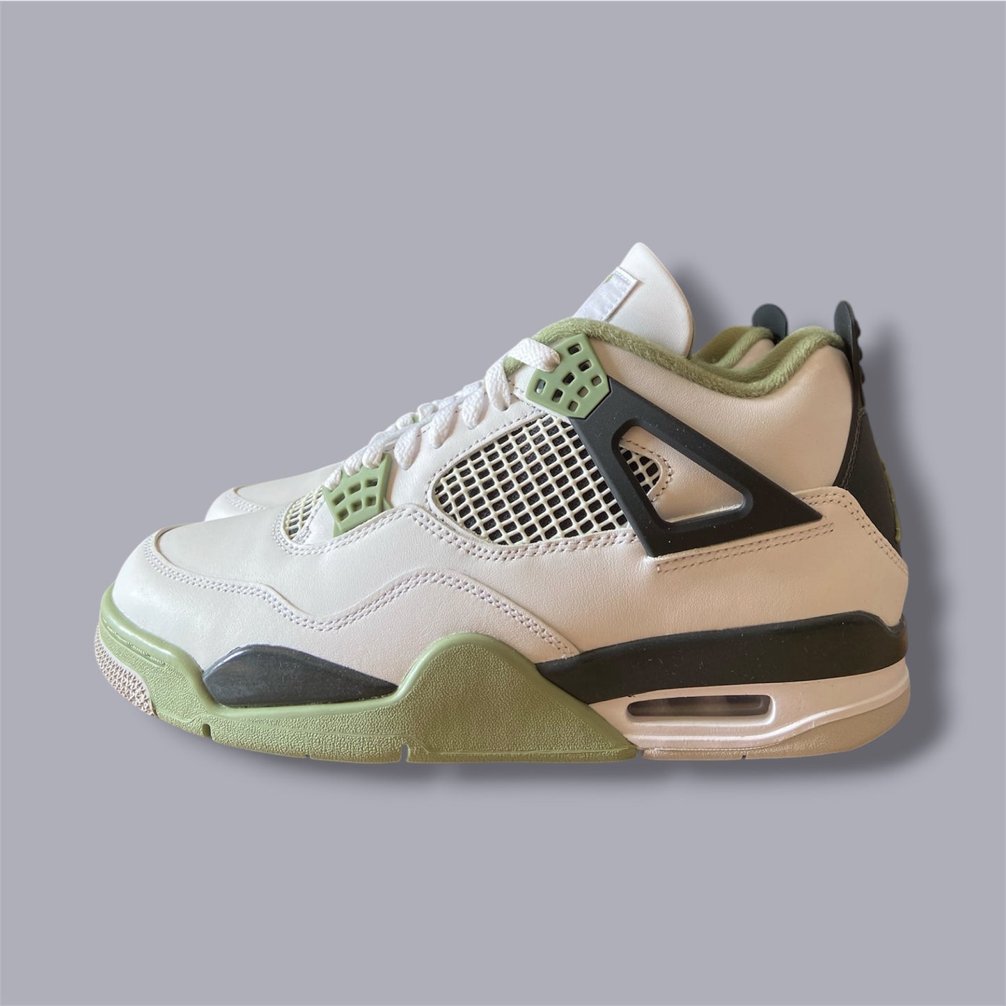 Nike Air Jordan 4 Retro „Seafoam“ (Oil Green) – EU 43 / US 11 (W)