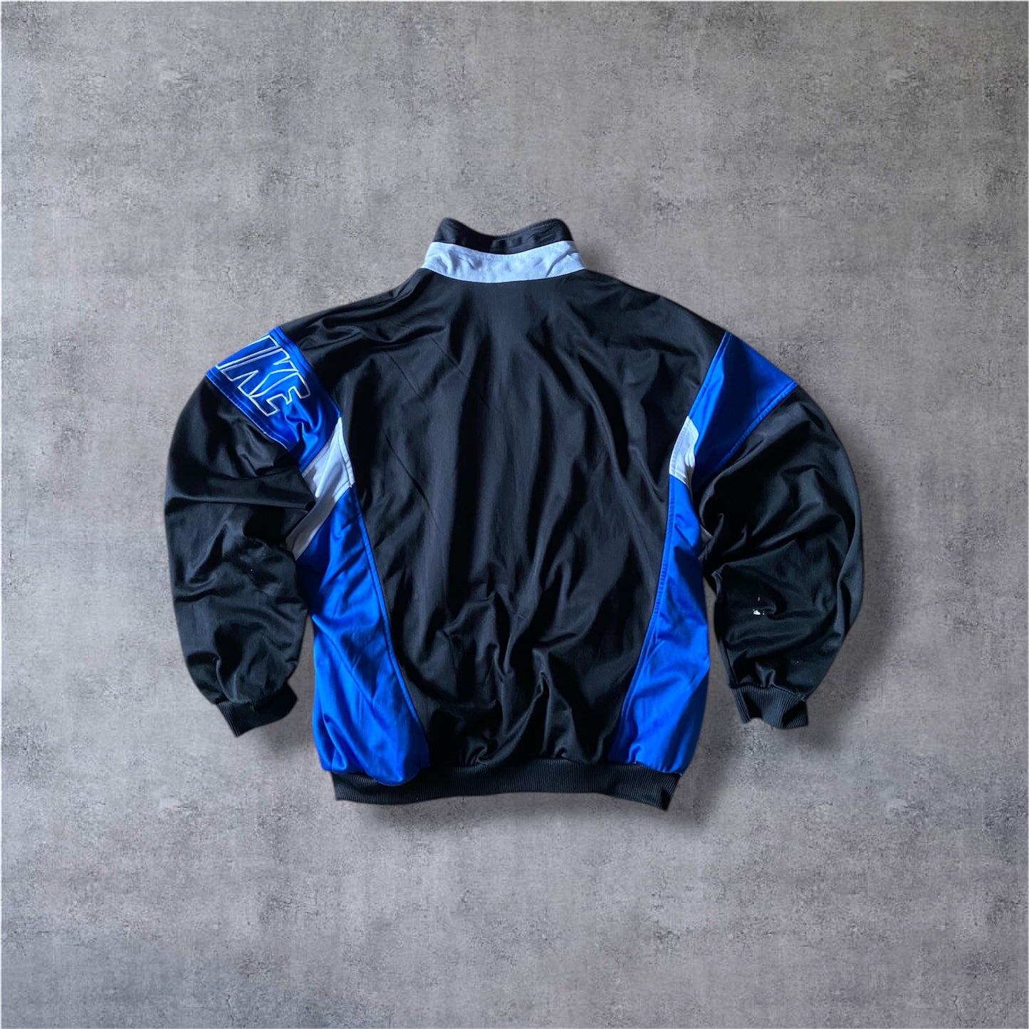 VINTAGE Nike 90s ARCHIVE Trackjacket – White Tag – Big Logo Sleeve – Gr. L