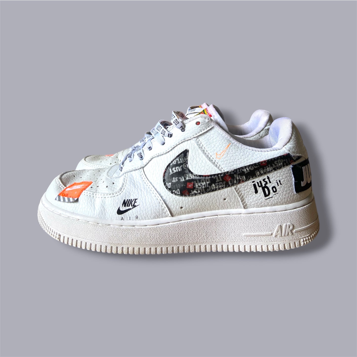 Nike Air Force 1 Low „Just Do It“ (2023) – EU 40 / US 7 (USED 9/10)