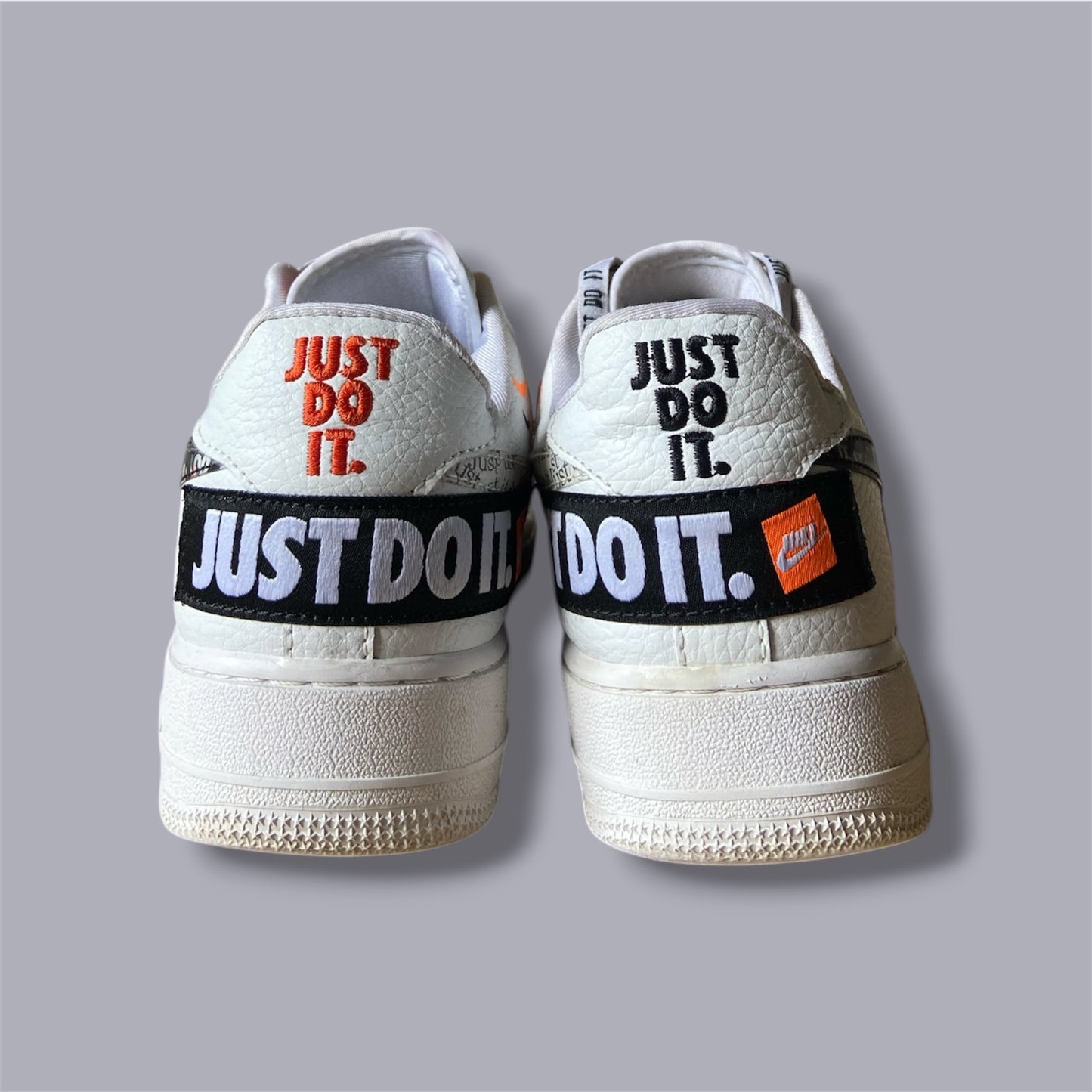 Nike Air Force 1 Low „Just Do It“ (2023) – EU 40 / US 7 (USED 9/10)