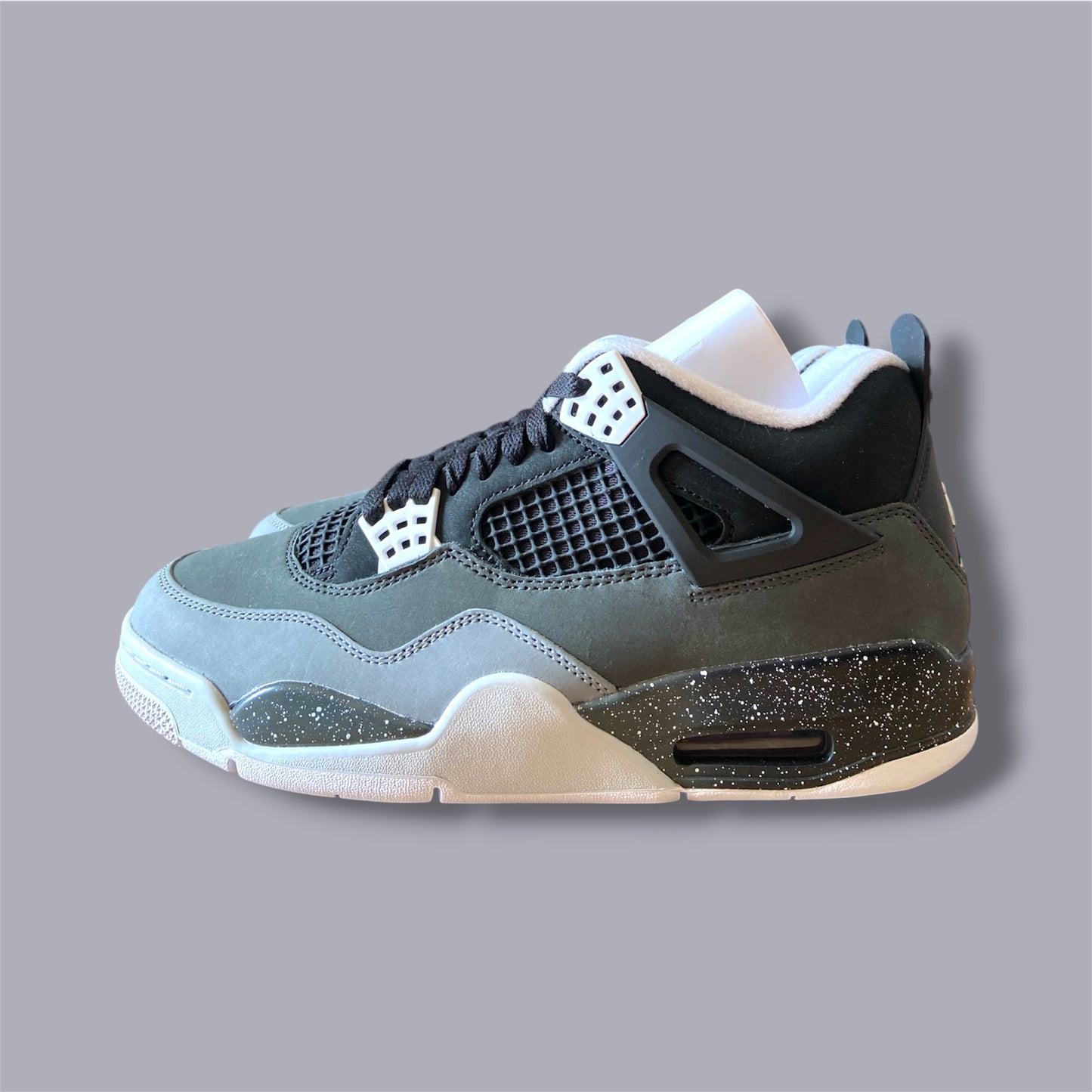 Nike Air Jordan 4 Retro „Fear“ – EU 43 / US 9.5