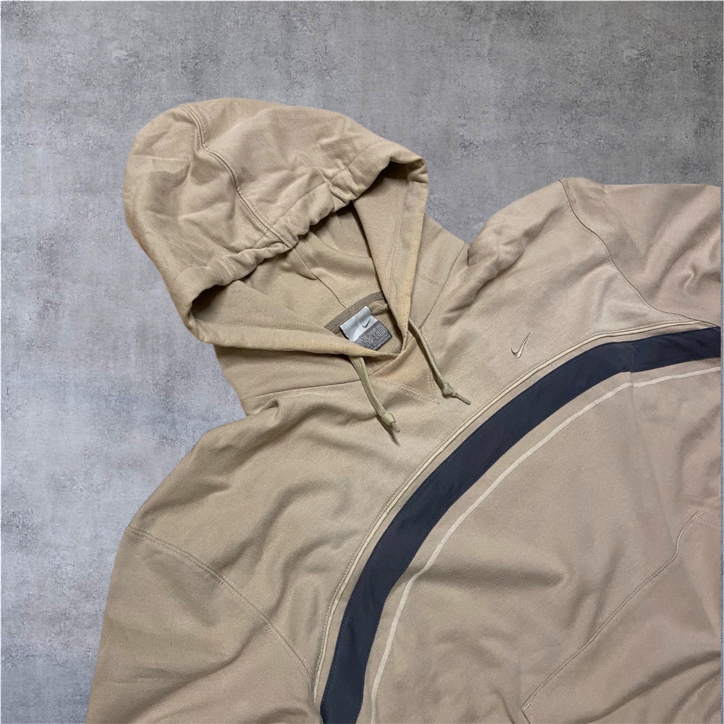 VINTAGE Nike 2000s Silver Tag Hoodie – USA 71 Archive – Creme/Navy – Gr. XL