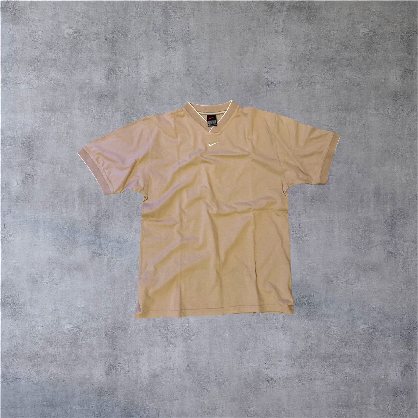 VINTAGE Nike 90s V-Neck Shirt - Sand - Gr. L