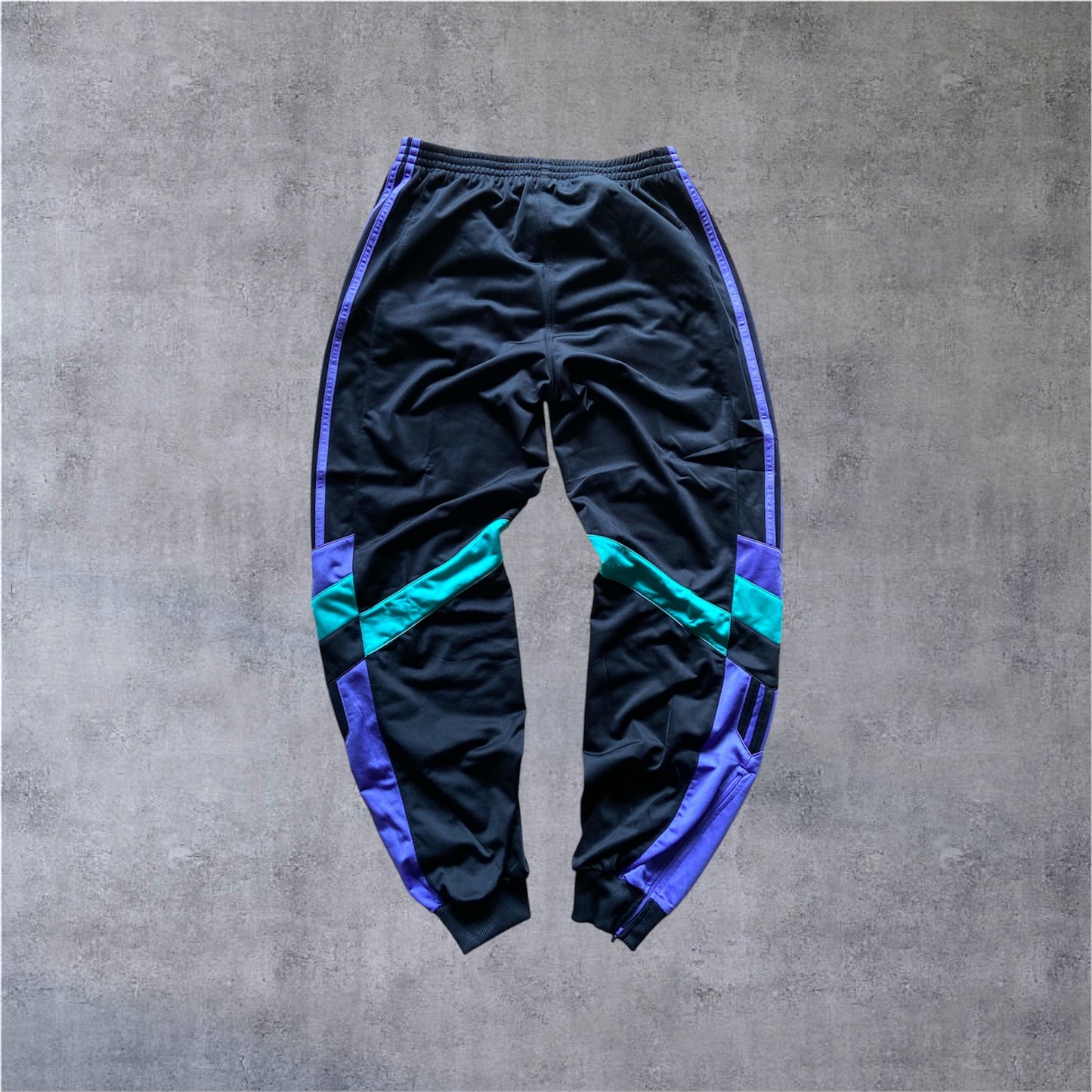 VINTAGE Adidas 90s Originals Tracksuit – Y2K Archive Edition - Gr. L