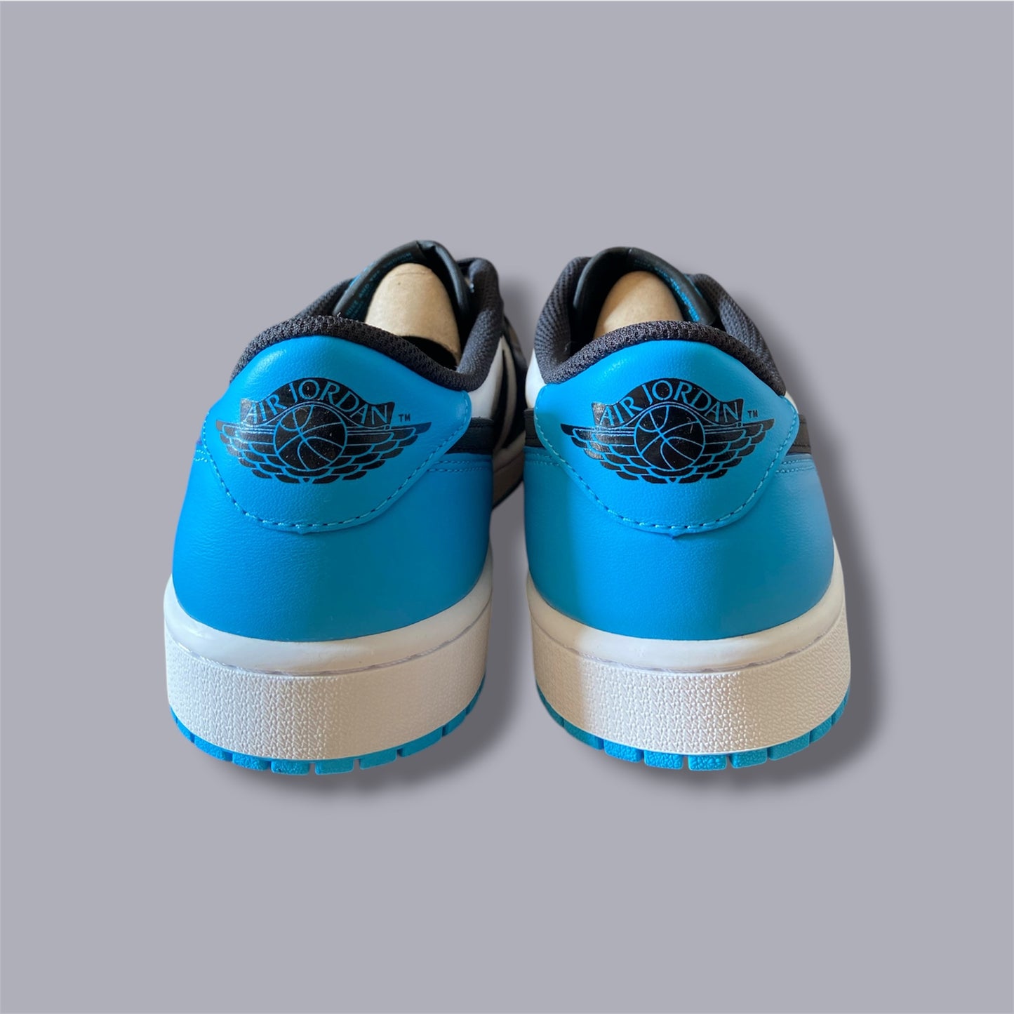 Nike Air Jordan 1 Low OG „UNC to Chicago“ – EU 43 / US 10.5 (W)