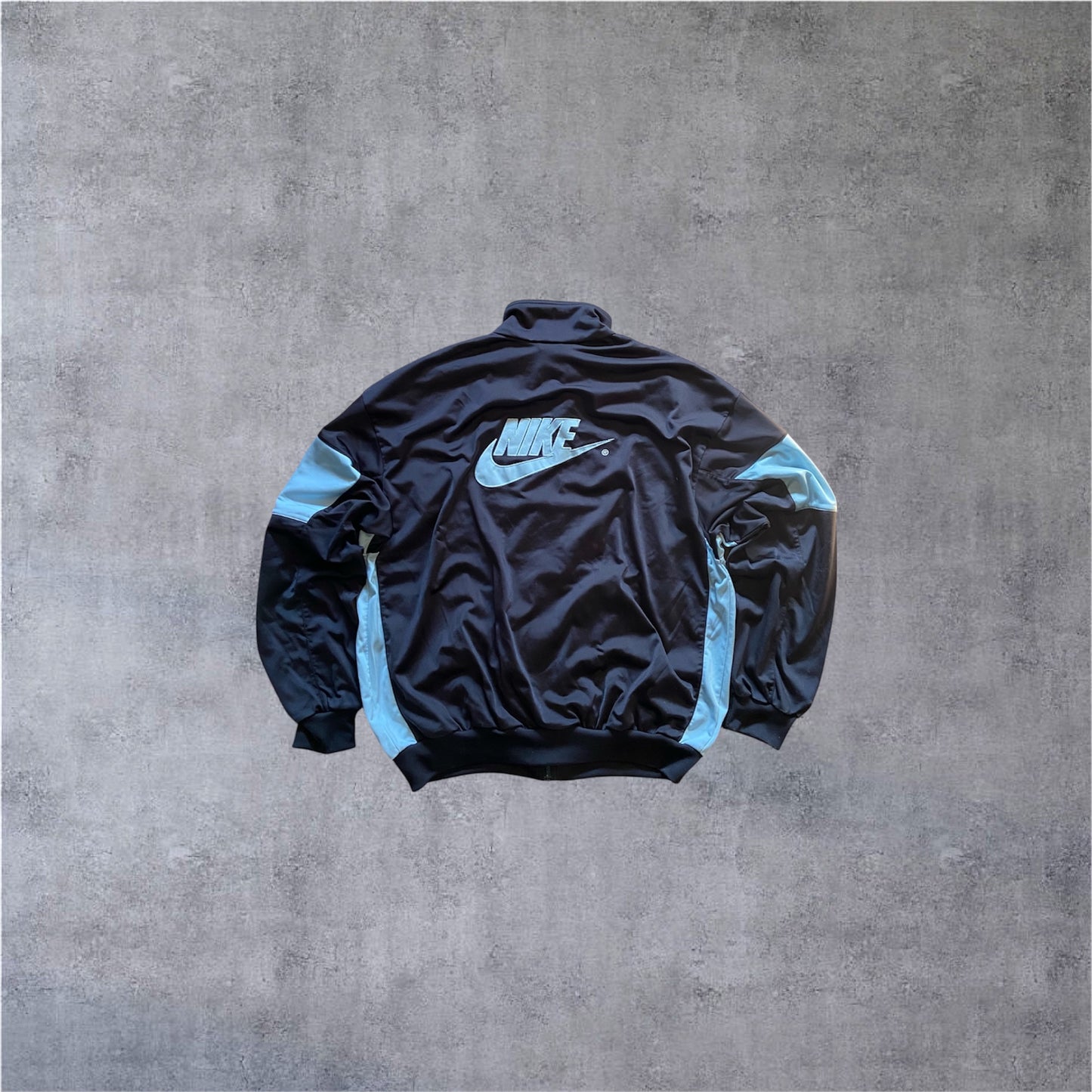 VINTAGE Nike 2000s Trackjacket – Big Backprint – Navy/Light Blue – Gr. L