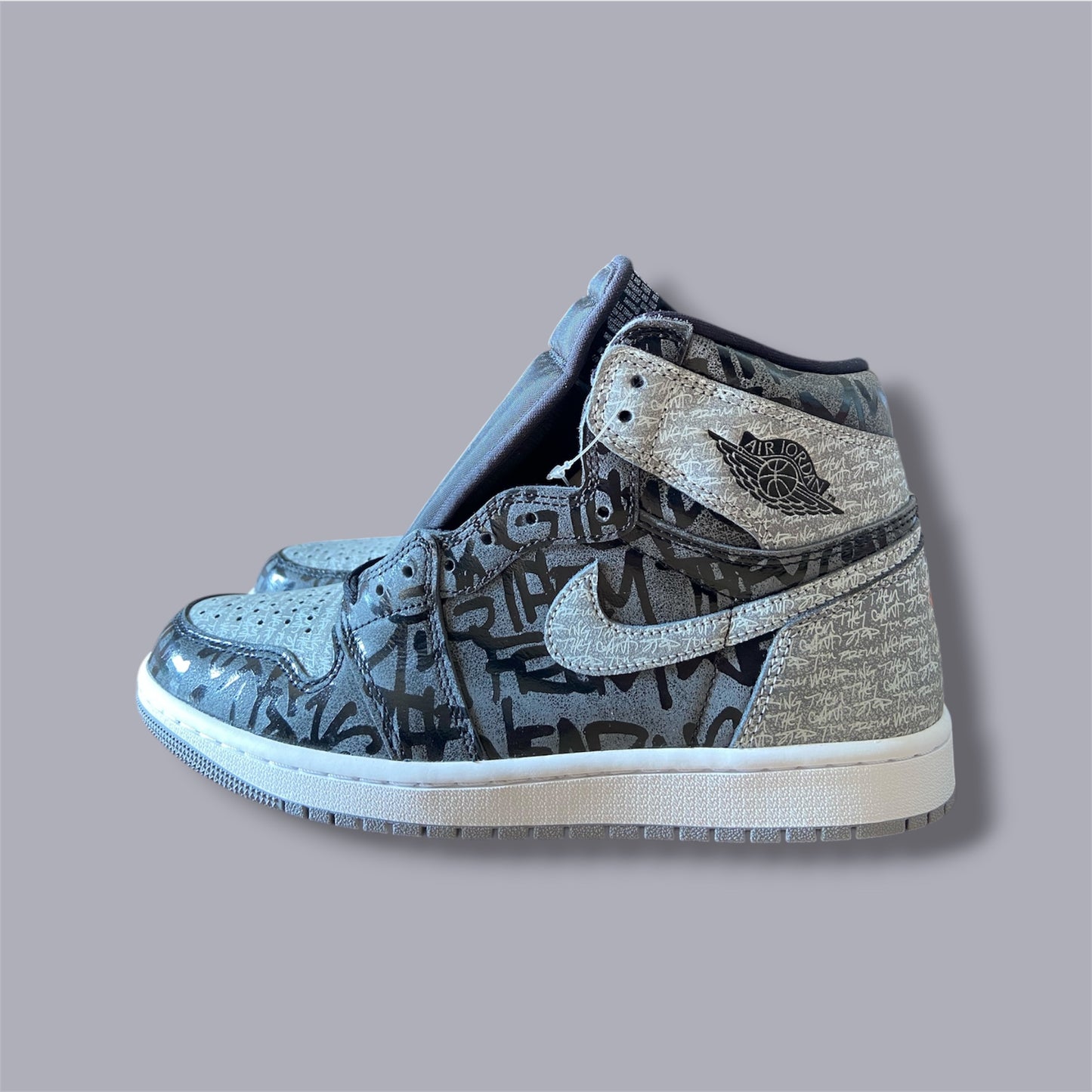 Nike Air Jordan 1 High OG „Rebellionaire“ – EU 42,5 / US 9