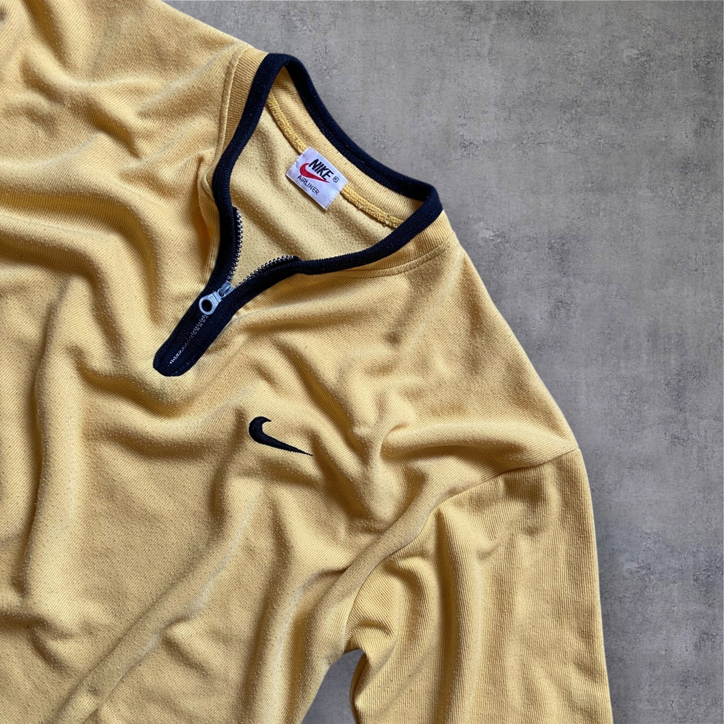 VINTAGE Nike Polo 90s Airliner Tag - Yellow - Gr. L