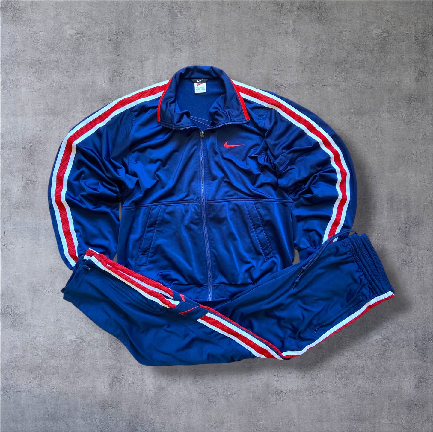 VINTAGE 90s Nike "Just Do It" Full Tracksuit – Gr. L – Navy/Red/White