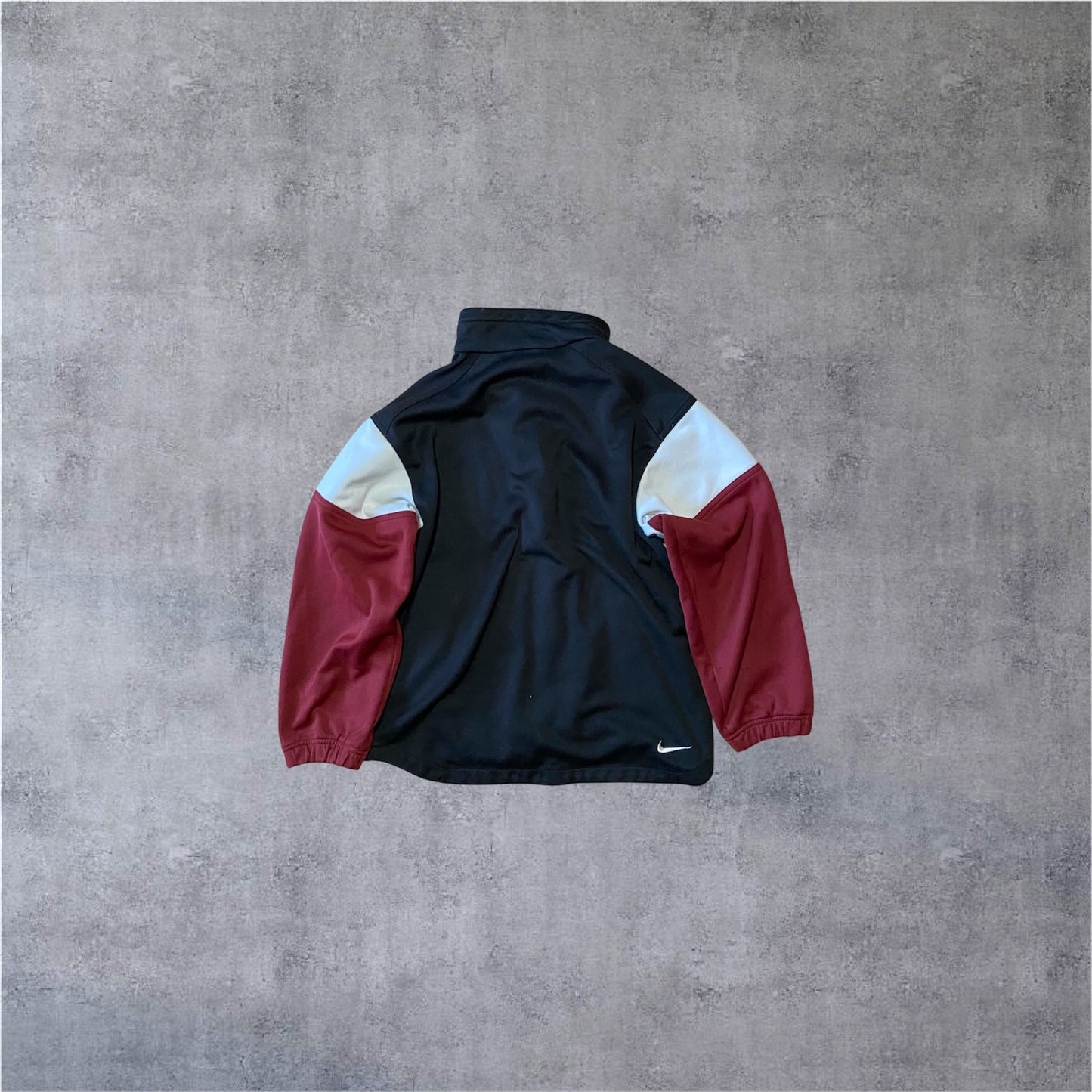 VINTAGE Nike 90s Trackjacket – Big Logo Embroidery – White Tag – Kids L
