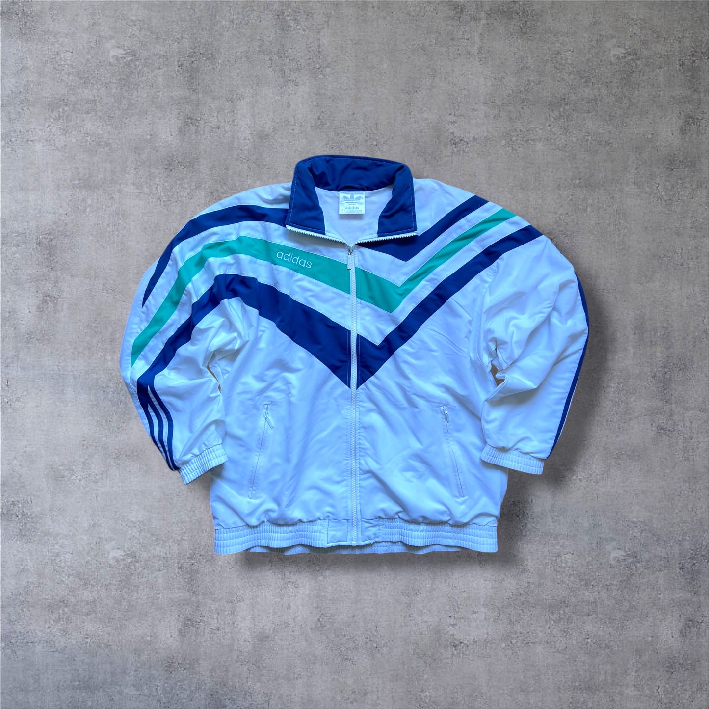 VINTAGE 90s Adidas Trackjacket – Weiß / Türkis / Blau – Backprint Logo – Gr. L