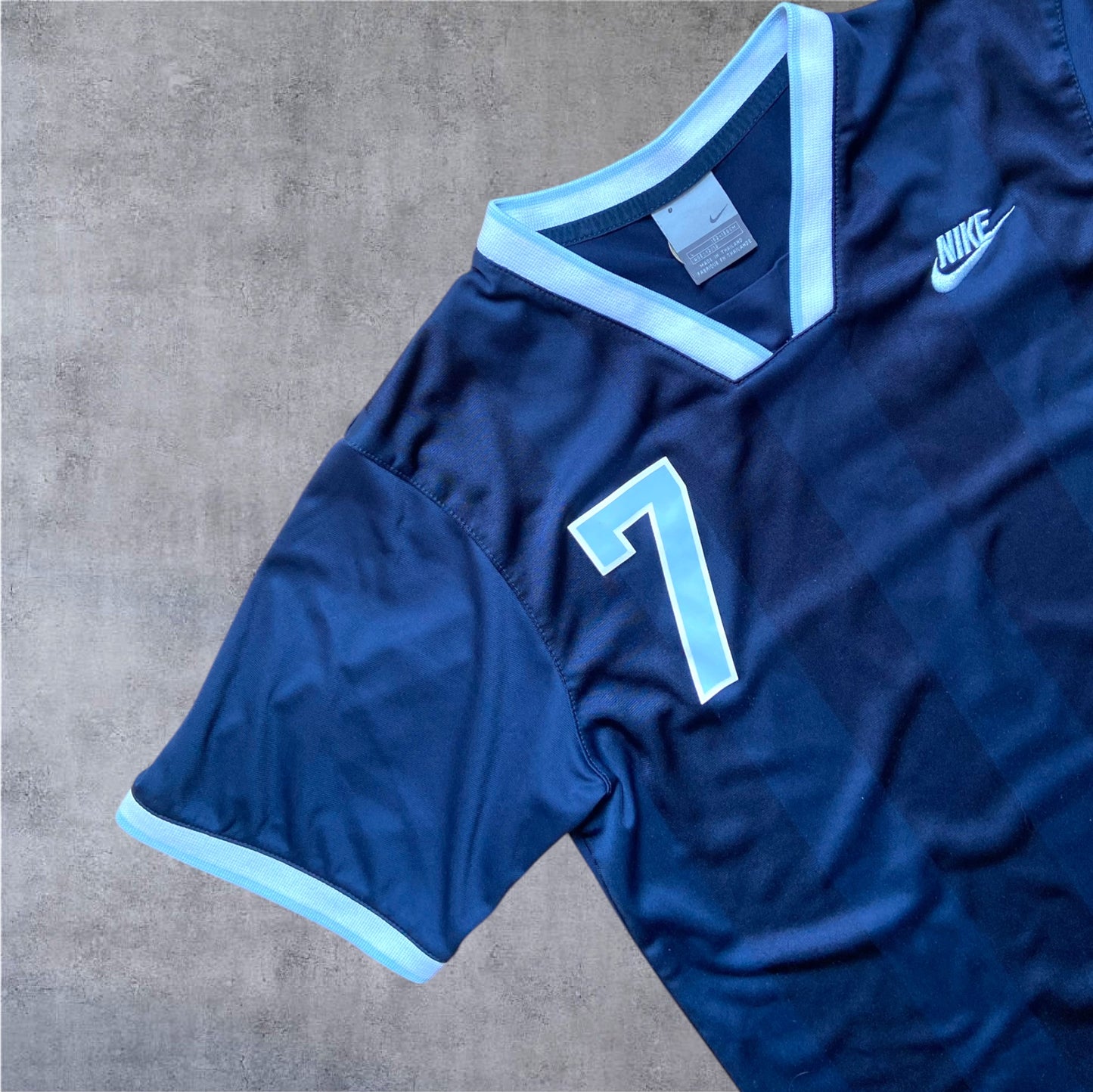 VINTAGE 90s Nike Teamwear Trikot – #7 – Navy Blue / Light Blue – Kindergröße L