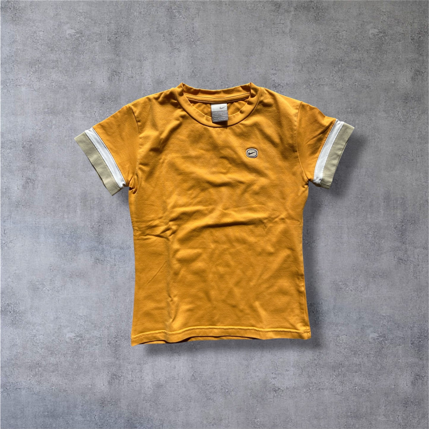 VINTAGE Nike 2000s Silver Tag Shirt – Orange/Beige/Weiß – Gr. S (153) – Kids Sportswear